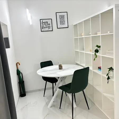 Apartament Your Home, Two Steps From The Sea Bari